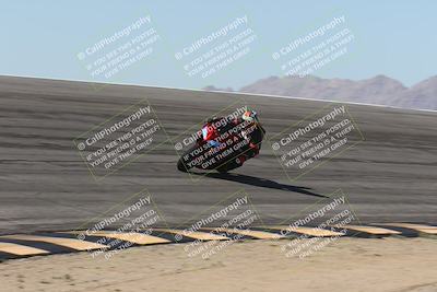 media/Oct-13-2025-Moto Forza (Mon) [[a66d839500]]/3-B Group/Session 2 (Bowl)/